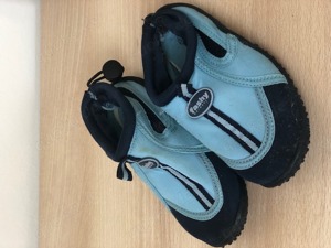 Fashy Aqua-Schuh Guamo Gr 21 , Kinder-Badeschuh, Wasserschuhe, Neopren