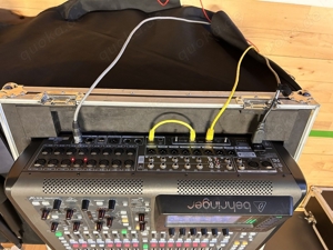 Behringer X32 KOMPAKT digitales Mischpult + Flightcase