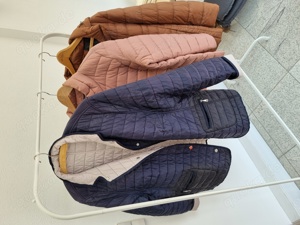 3 Damen Jacken, Größe 46, (braun=Fuchs-Schmitt, blaue Wendejacke=Basler) rosa?