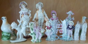 Konvolut von 10 alten Porzellan Figuren