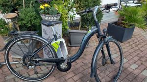 E-Bike Damen City   Trekking