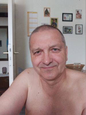 Suche nach einer Frau für ein Sex Abenteuer  Bild 3