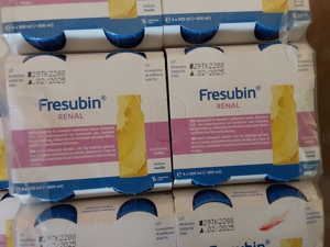 Fresubin renal Vanille 24 Stück Trinkflaschen á 200 ml