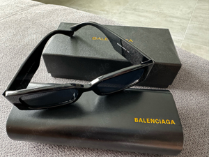 Balenciaga Sonnebrille neu schwarz