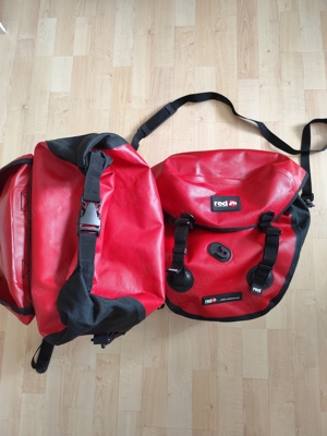 2x red cycling Gepäckträgertaschen mit je 18l - guter Zustand