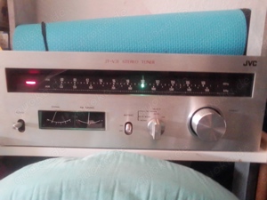 JVC JT-V31 Stereo Tuner aus 1975