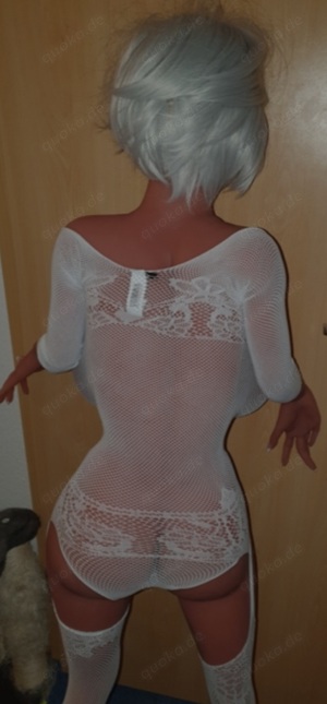 Realdoll gebraucht zu verkaufen  Bild 1