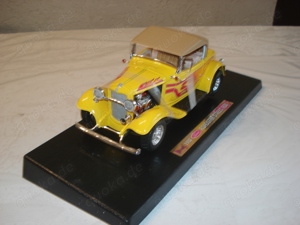 Road Legends Rodster Streed Rod 1:18 neuwertig OVP Bild 7