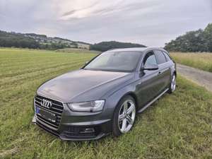 Audi A4 2.0 TDI DPF clean diesel quattro S tronic line Spo