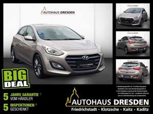 Hyundai i30 1.6 GDI blue Premium *Bi-Xenon*NAVI