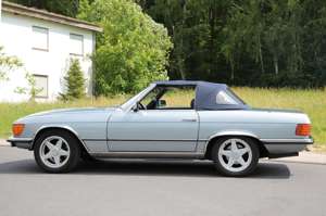 Mercedes-Benz 280 SL R107