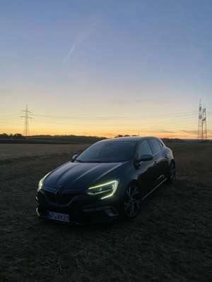 Renault Megane ENERGY TCe 205 EDC GT