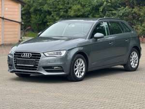 Audi A3 2.0 TDI Sportback *150 PS *NAVI*XENON