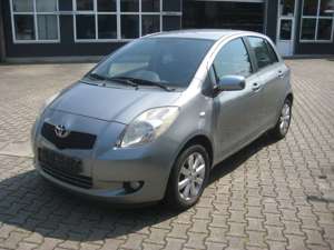 Toyota Yaris 1.0 VVT-i Cool