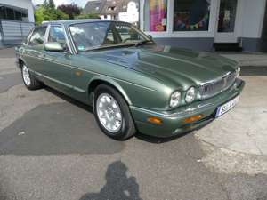 Jaguar Sovereign XJ 4.0