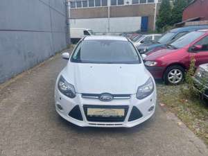 Ford Focus Lim. ST Titanium "SPORTPAKET" MOTORSCHADEN