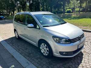 Volkswagen Touran 1.6 TDI DPF BlueMotion Technology Life