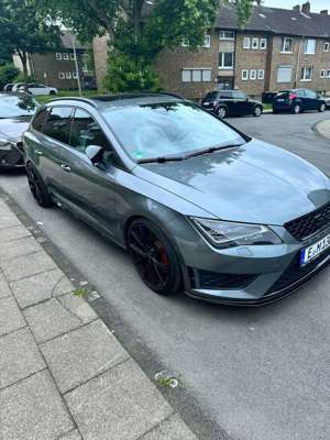 SEAT Leon ST 2.0 TSI StartStop DSG Cupra 290