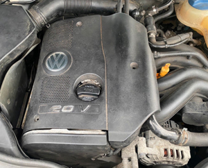 VW Passat Motor 1,8L ARG Motorschaden Getriebe DWA