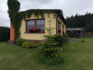 Ferienhaus in ruhig.Lage im Vogtland Nähe Plauen umgeb.von Wald,Wiesen+Feldern Hunde erlaubt