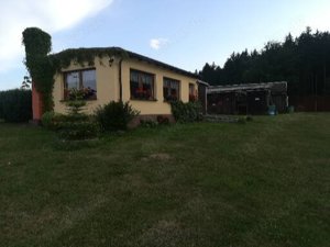 Ferienhaus in ruhig.Lage im Vogtland Nähe Plauen umgeb.von Wald,Wiesen+Feldern Hunde erlaubt