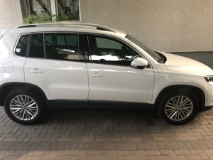 Tiguan von VW TDI Sport Navi bluemotion