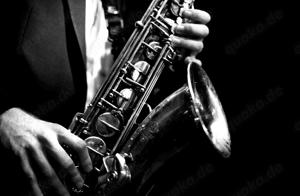 Saxophonisten  -in aus Großraum Aachen gesucht