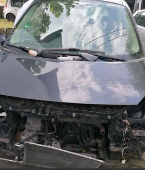 Ersatzteile Teile von Renault Scenic 2 II 1,9 dci 2004