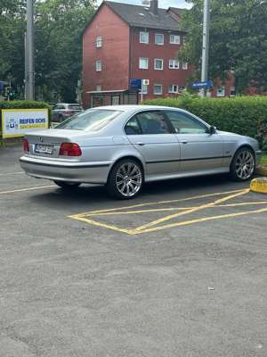 BMW 520 520i