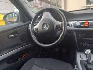 BMW 320 320d