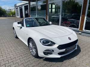 Fiat 124 Spider Lusso Bose Navi R-Cam Tempomat