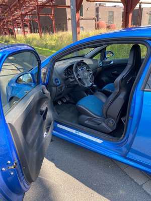 Opel Corsa 1.6 Turbo OPC