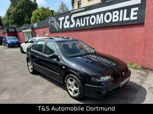 SEAT Leon 1.8 Sport (TüvService Neu)-SHZ-Leder-Klima