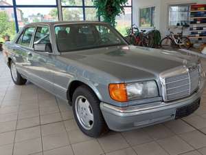 Mercedes-Benz S 300 SE