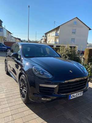 Porsche Cayenne GTS