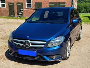 Mercedes-Benz B 180 B 180 (BlueEFFICIENCY)