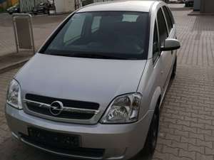 Opel Meriva 1.6 (Essentia)