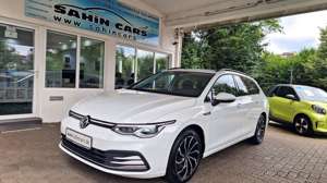 Volkswagen Golf VIII 1.5TSI Variant Style LED/AHK/SMARTLINK