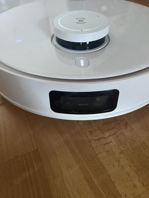 saugroboter mit wischfunktion mit absaugstation Bild 4