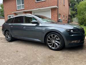 Skoda Superb Superb III Combi Diesel 2.0 TDI DSG LK