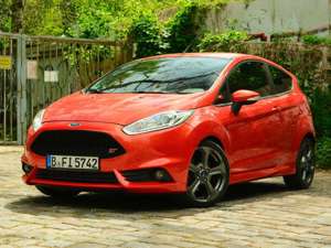 Ford Fiesta Fiesta 1.6 EcoBoost mit Leder-Sport-Paket ST