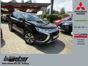 Mitsubishi Outlander Active CVT 2WD 2.0 NAVI SHZ GRA RFK FSE