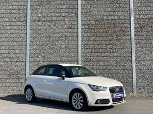 Audi A1 attraction/NAVI/PDC/MLTF/