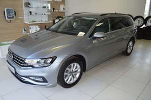 Volkswagen Passat Variant Business 1.5 TSI DSG LED Navi Anhängervorrichtung