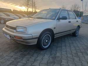 Daihatsu Applause 1.6 1 HAND erst 87158 km H-KENNZEICHEN