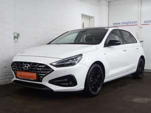 Hyundai i30 Intro Edition Mild-Hybrid DCT Pano/LED/Kamera/Digi