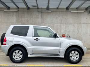 Mitsubishi Pajero 3.0 V6 Montero das JP orig. RHD volle History Mwst Bild 2