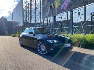 BMW 325 325i Coupe