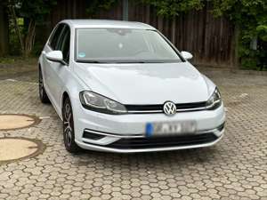 Volkswagen Golf 1.0 TSI Sound