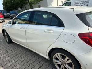 Mercedes-Benz A 180 A 180 CDI / d BlueEfficiency (176.012)